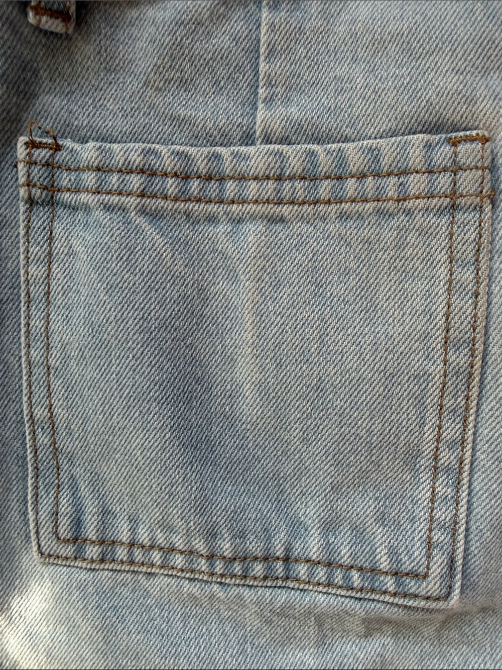 Edikted Light Blue Denim Mini Skirt with frayed hem size XS - Picture 4 of 6